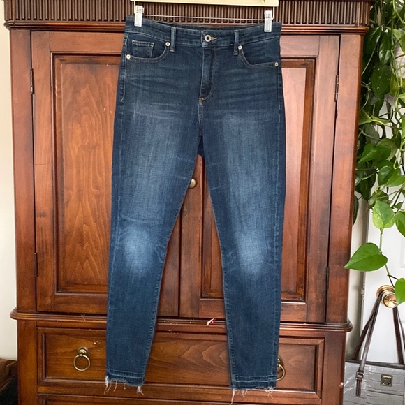 Lucky Brand Brigitte Skinny High Rise Raw Hem size 8 / 29 Medium Wash - Picture 2 of 13